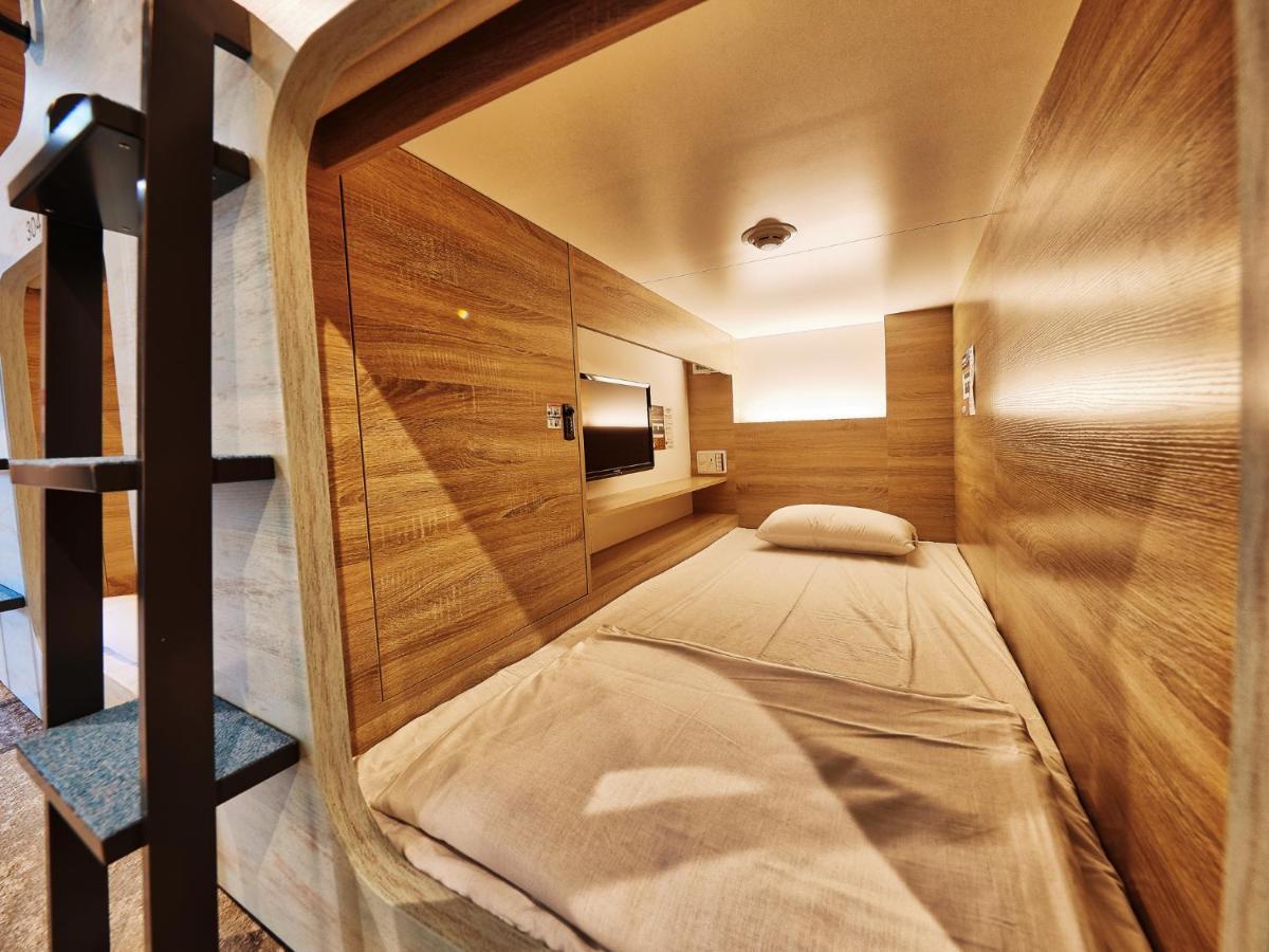 เคบิ้นแอนด์โฮเต็ล รีไทม์ Hotel นาฮะ ภายนอก รูปภาพ